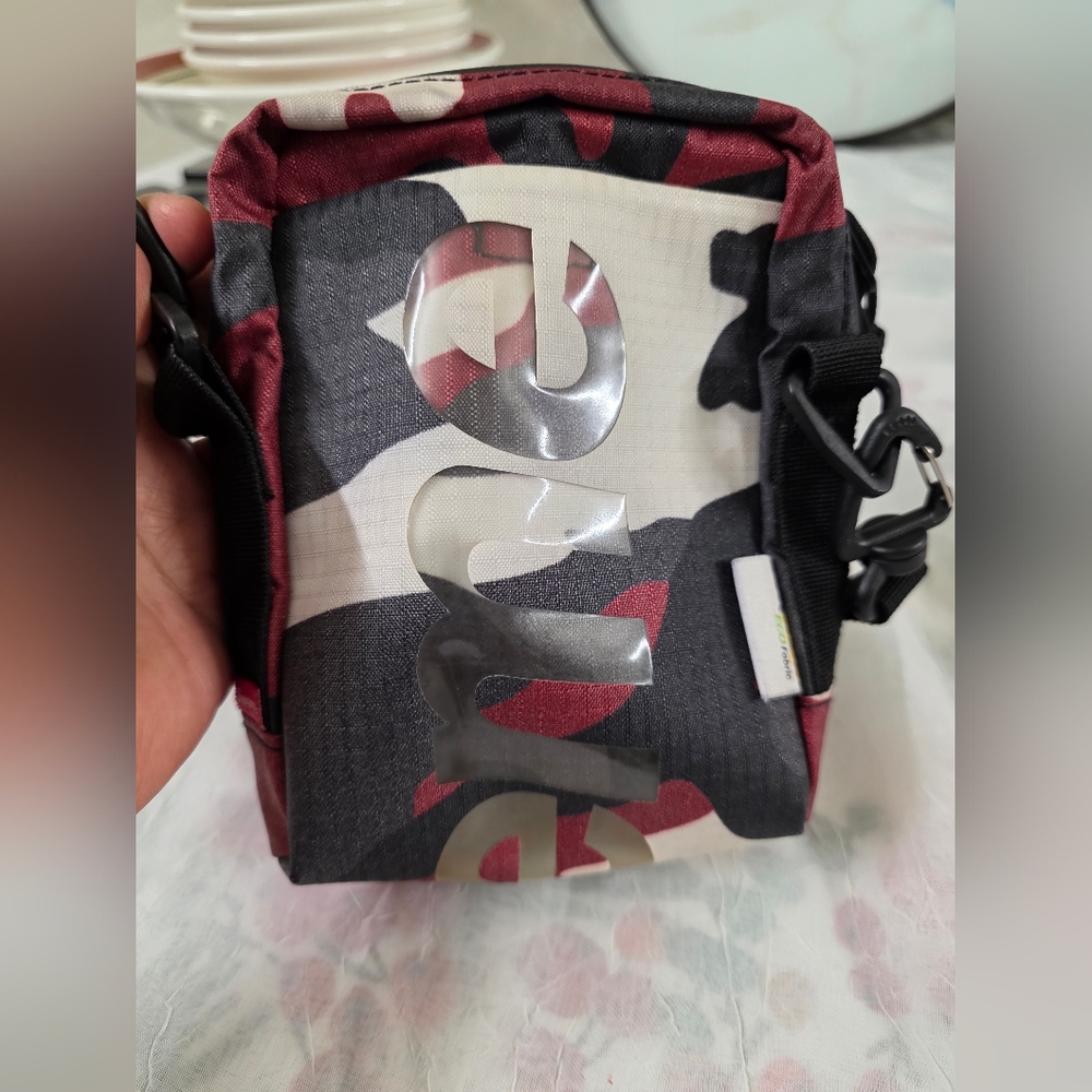 Supreme Neck Pouch Red Camo  Sling Shoulder Bag - Picture 5 of 11
